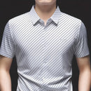 [Leve 5, Pague Só 3] Camisa Social Valmor Masculina de Manga Curta em Algodão Supima, Modal e Viscose + Porta-Cartão, Caneta Executiva e Relógio de Couro Grátis