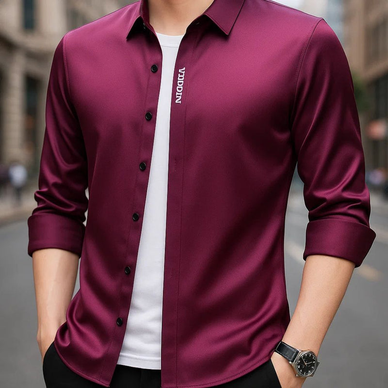 [Leve 4, Pague Só 2] Camisa Social Tecnológica Makatto em Seda Aveludada, Poliéster e Elastano + Relógio, Cinto e Carteira de Brinde
