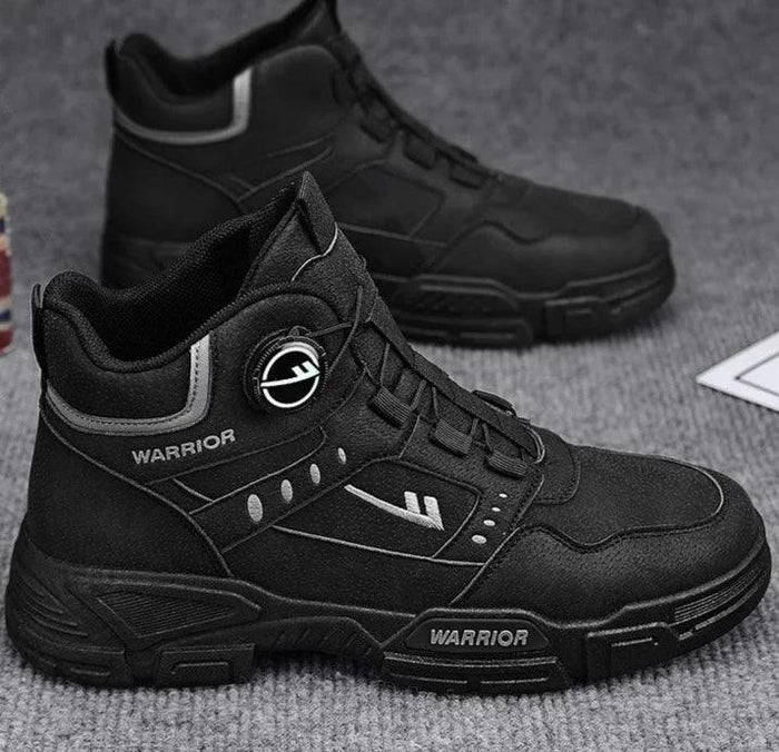 Bota Masculina Vortex com Amarração por Polia Discreta em Couro Legítimo + Cinto, Carteira e Relógio de Brinde